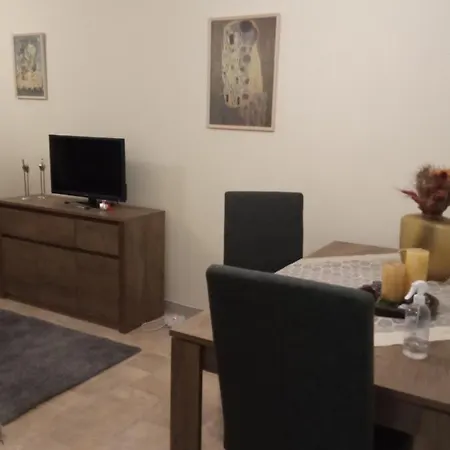 Apartment #Juno Apt By Halu! Apartments